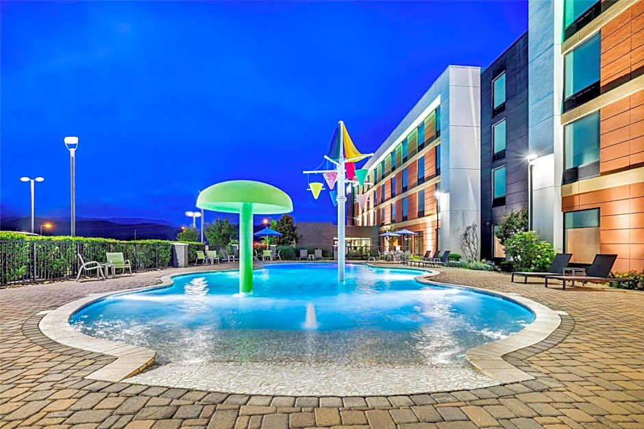 Home2 Suites By Hilton Pigeon Forge