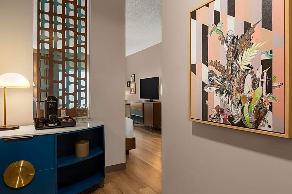 Hotel Indigo Columbus Architectural Center By IHG