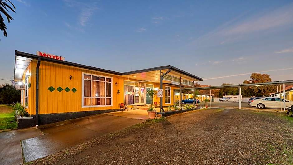 Bushmans Motor Inn
