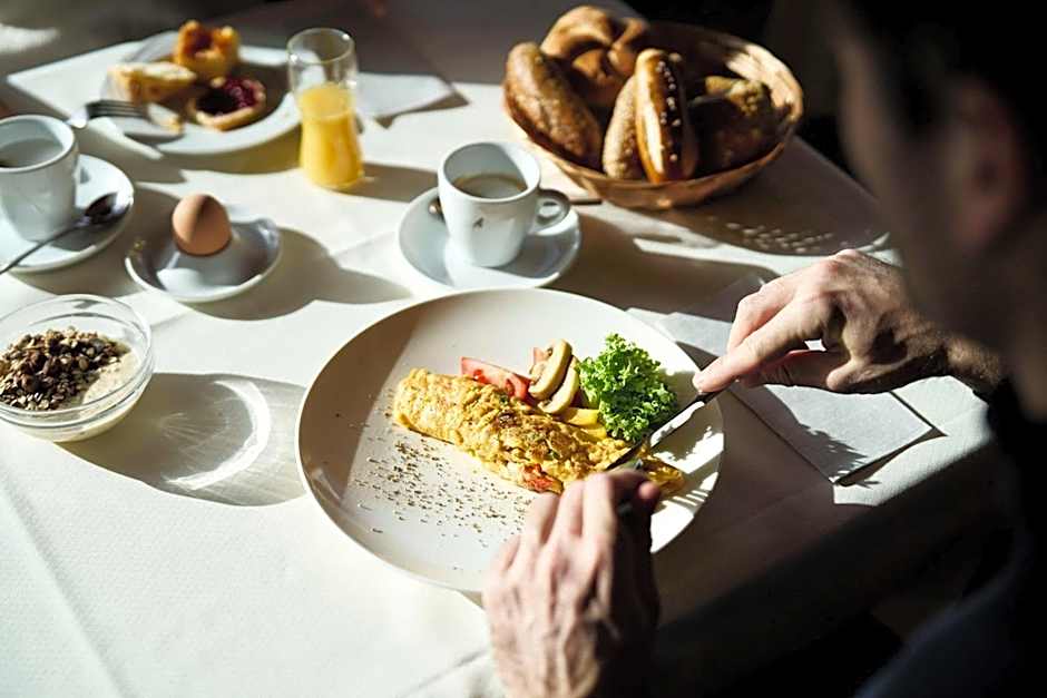 Hotel Steffisalp - Ski-in & Ski-out am Arlberg