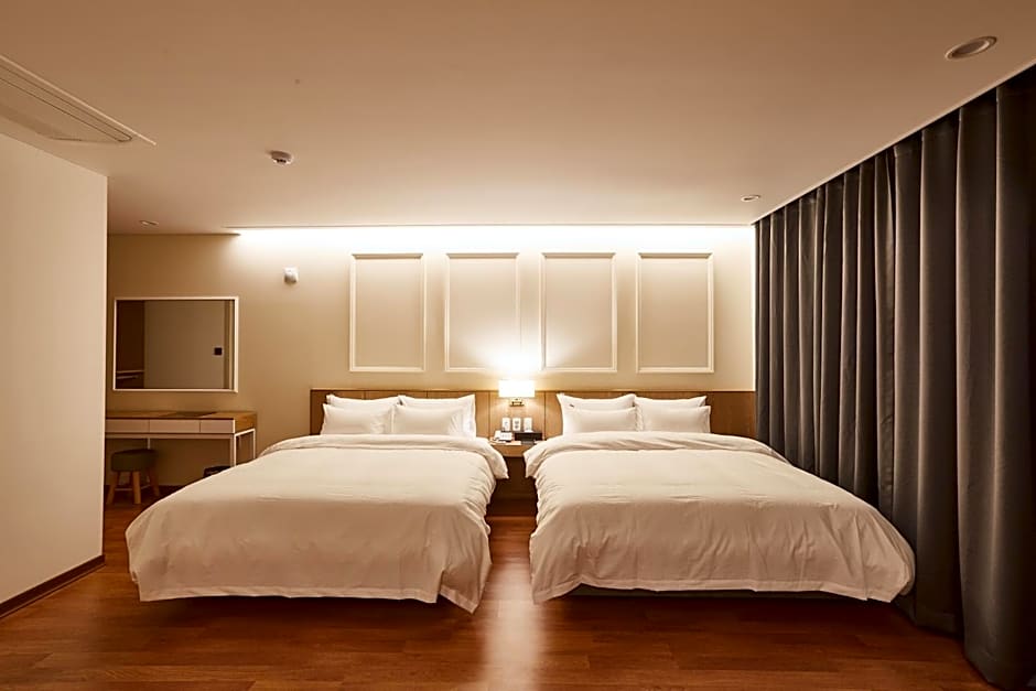 Hotel the maru