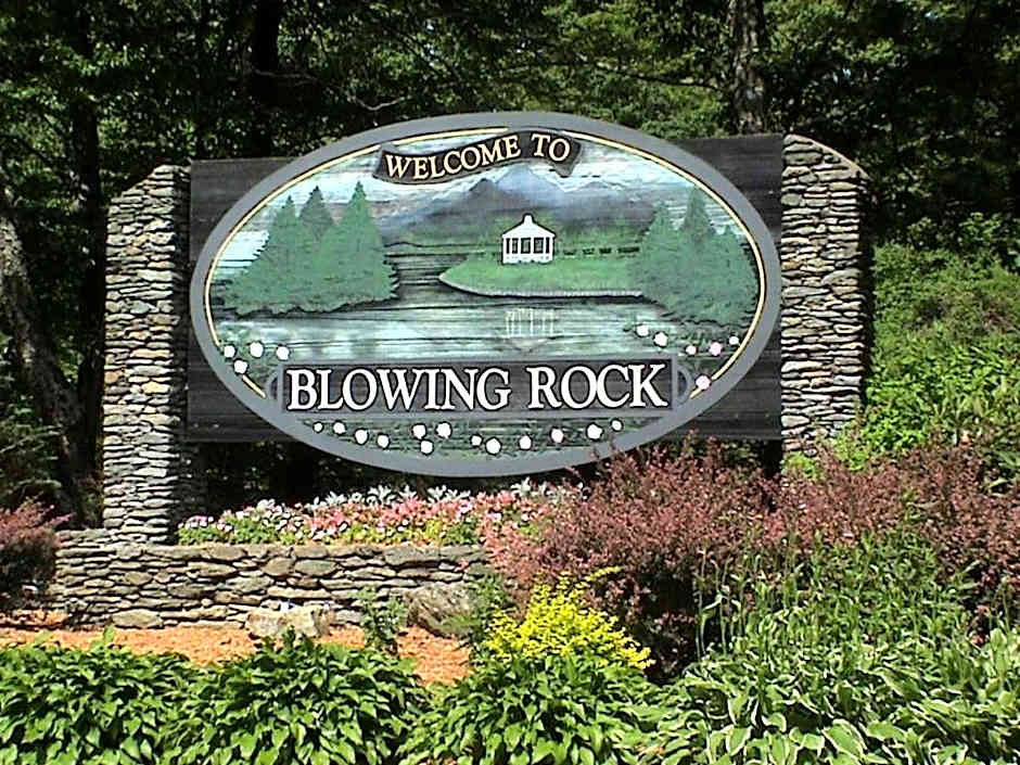 Meadowbrook Inn