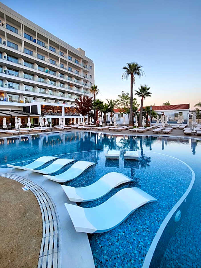 Bohemian Gardens Hotel