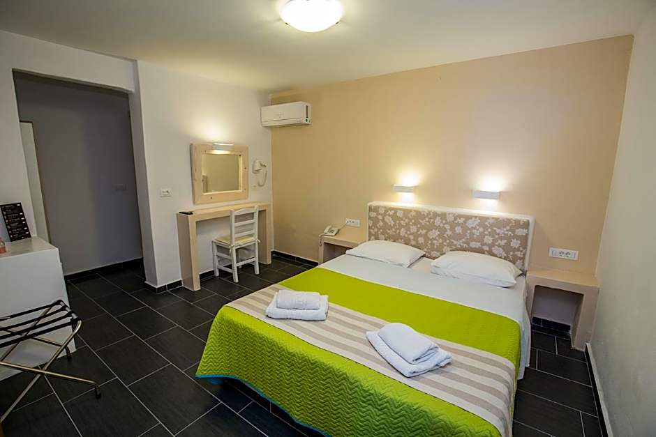 Olympic Hotel Santorini