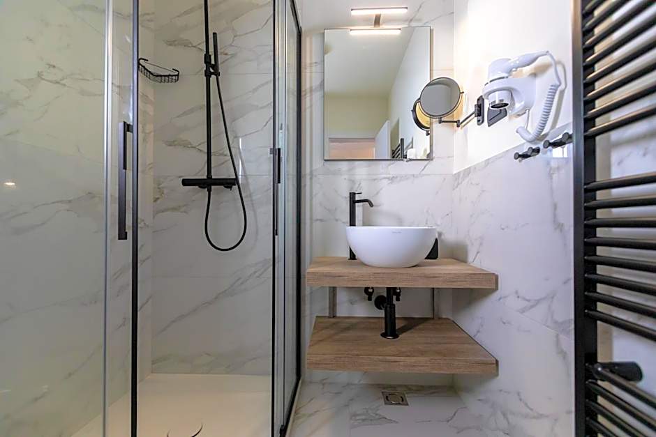 Blue Pearl Elite Apartments