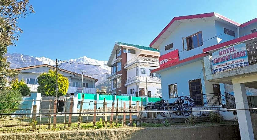 OYO 24525 Hotel Country Lodge