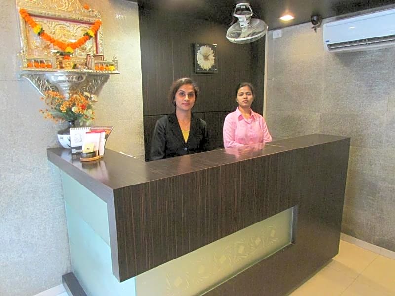 Hotel Mourya Residency