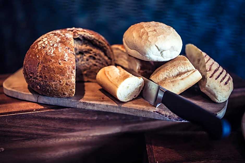 Carlton George Hotel