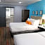 The BLVD Hotel & Suites