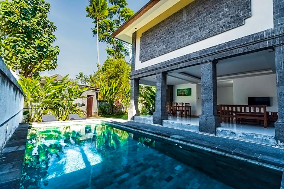 Purnama Fullmoon Villa