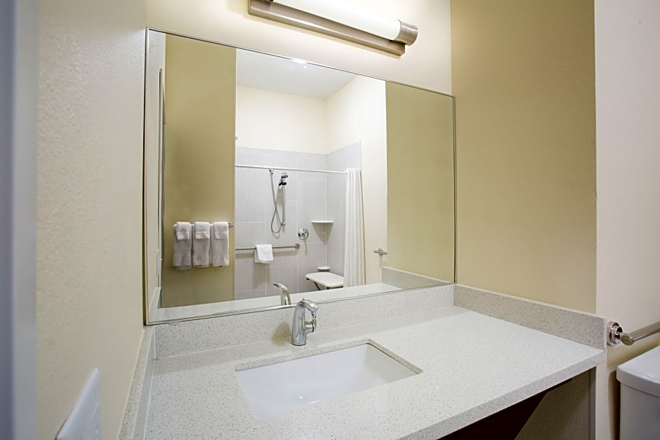Candlewood Suites Longmont, an IHG Hotel