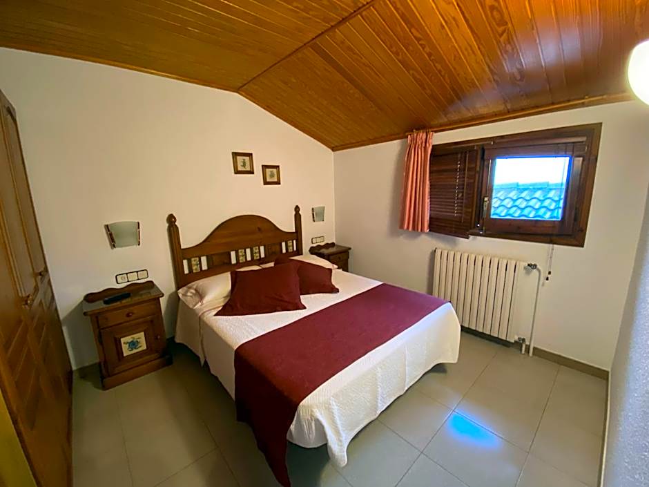 El Serrat De Tregura