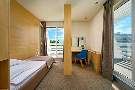 Family Suite with Sea View