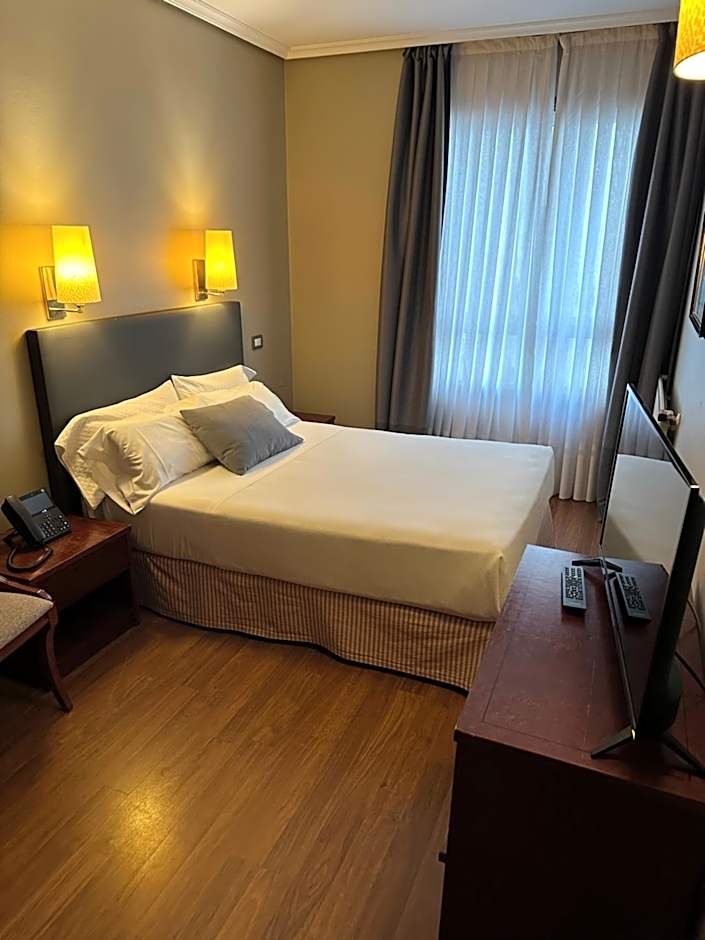 Hotel Compostela Vigo