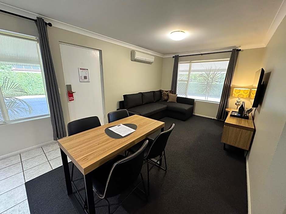 Ambassador On Ruthven