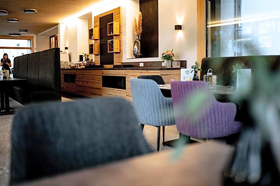 Reos Hotel Wangen