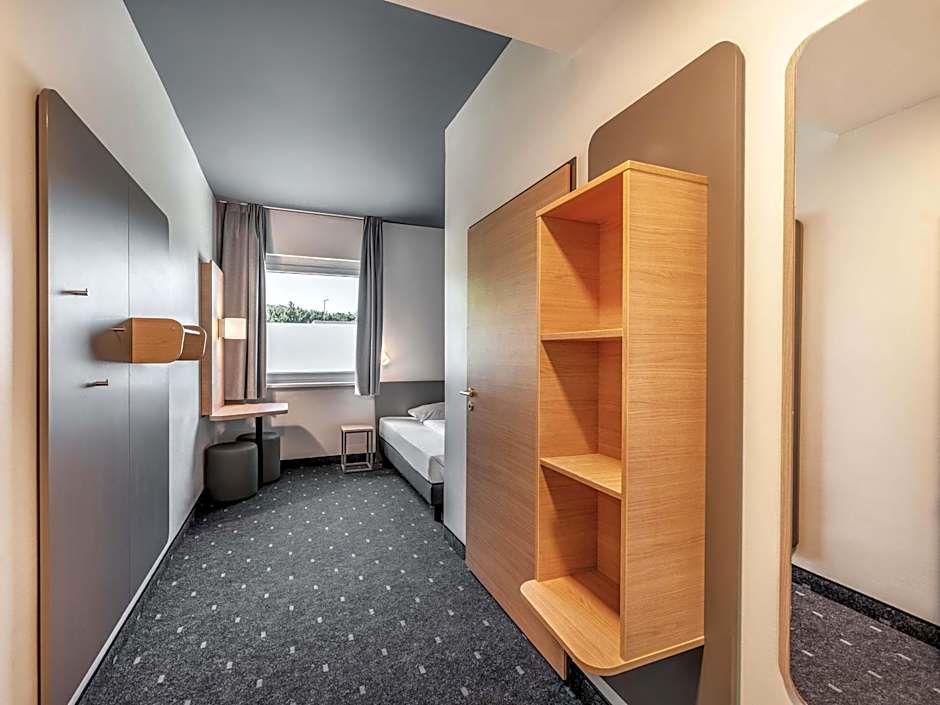 B&B Hotel Freiburg-Süd
