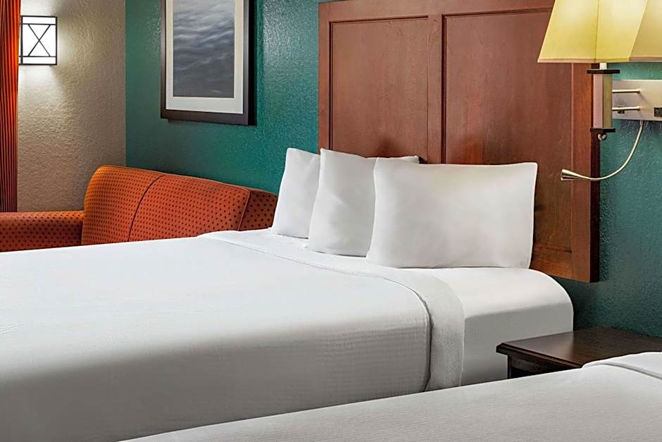 Baymont by Wyndham Cedar Rapids