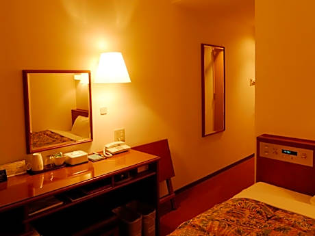 Room with Small Double Bed - Non-Smoking