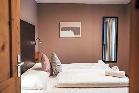 Apartment - E