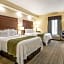 Quality Inn Oak Ridge