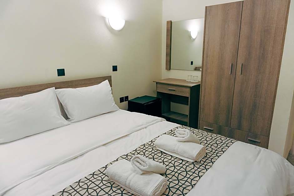 Pravi Hotel