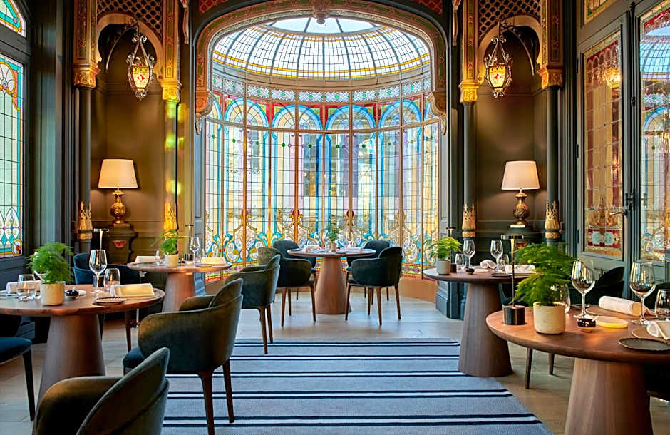 Chateau Hotel Grand Barrail