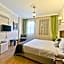 Hadrian Gate Hotel