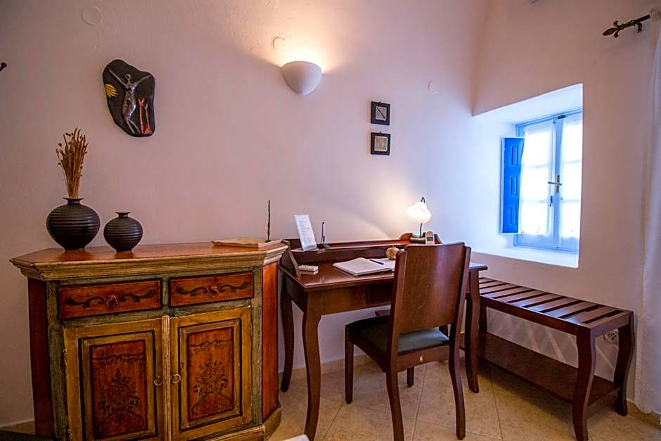 Lithies Traditional Homes