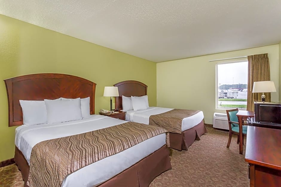Days Inn by Wyndham Doswell At the Park