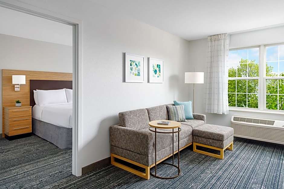 TownePlace Suites by Marriott Manchester-Boston Regional Airport