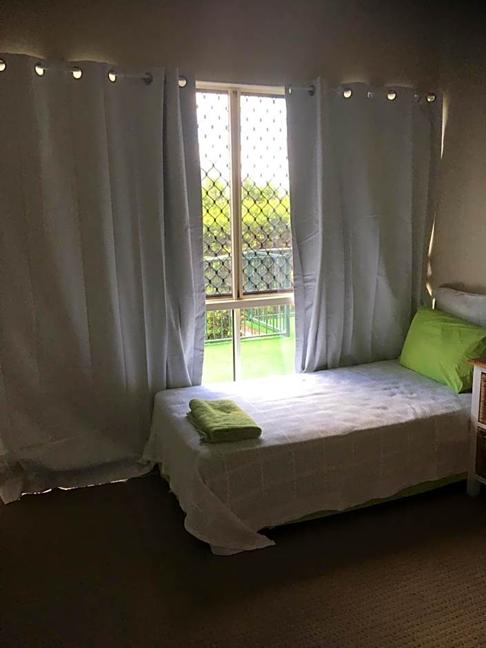 Accommodation on Westlake Mount Ommaney