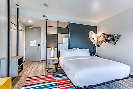 aloft, Room, 1 King Bed