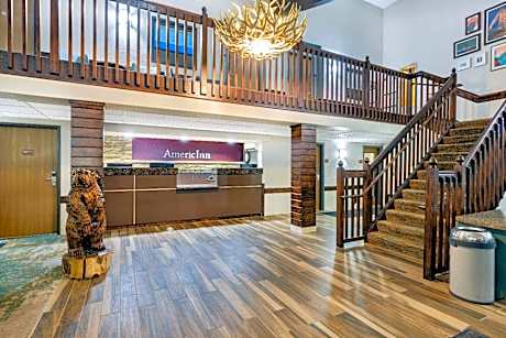 AmericInn by Wyndham Proctor Duluth Black Woods Conv Ctr