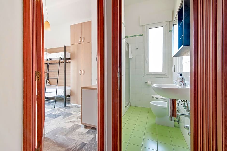 THE VIEW B&B, terrace & more