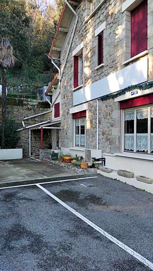 AUBERGE DES PINS