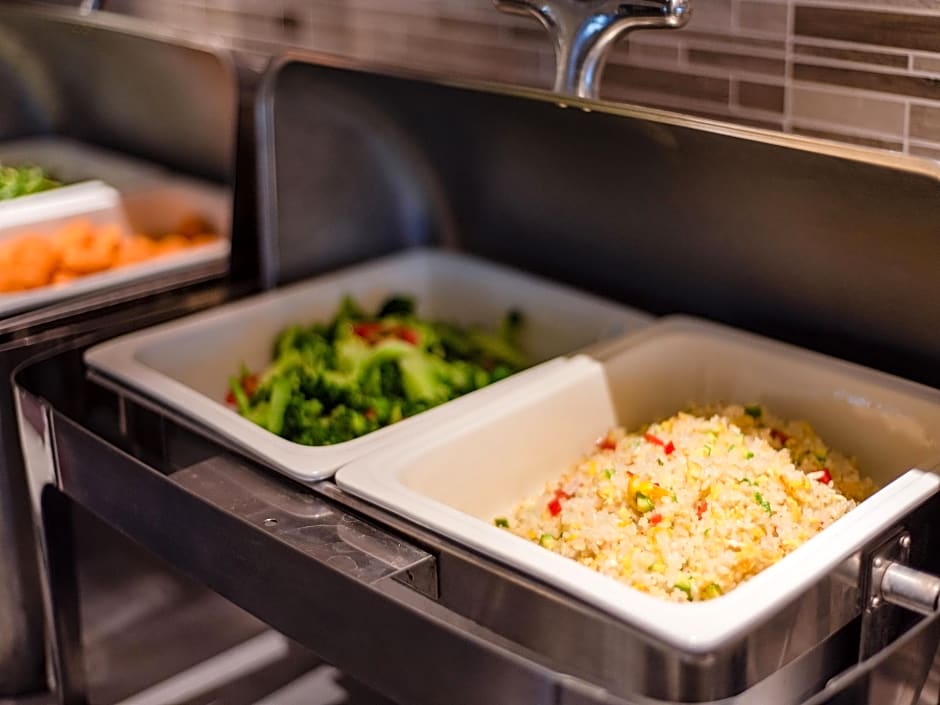 Lavande Hotel Kunming  West Mountain Wanda Plaza