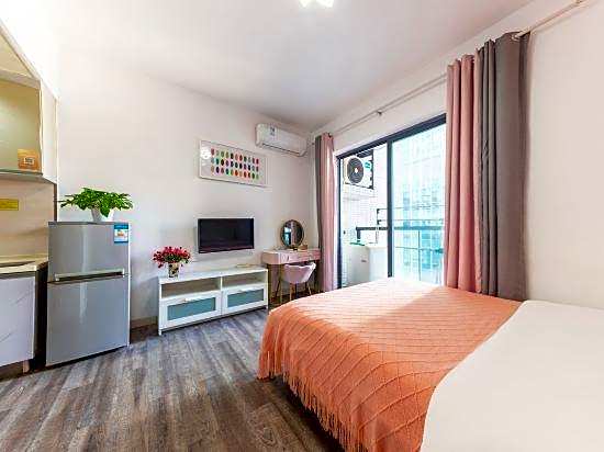 Pinjing Apartment
