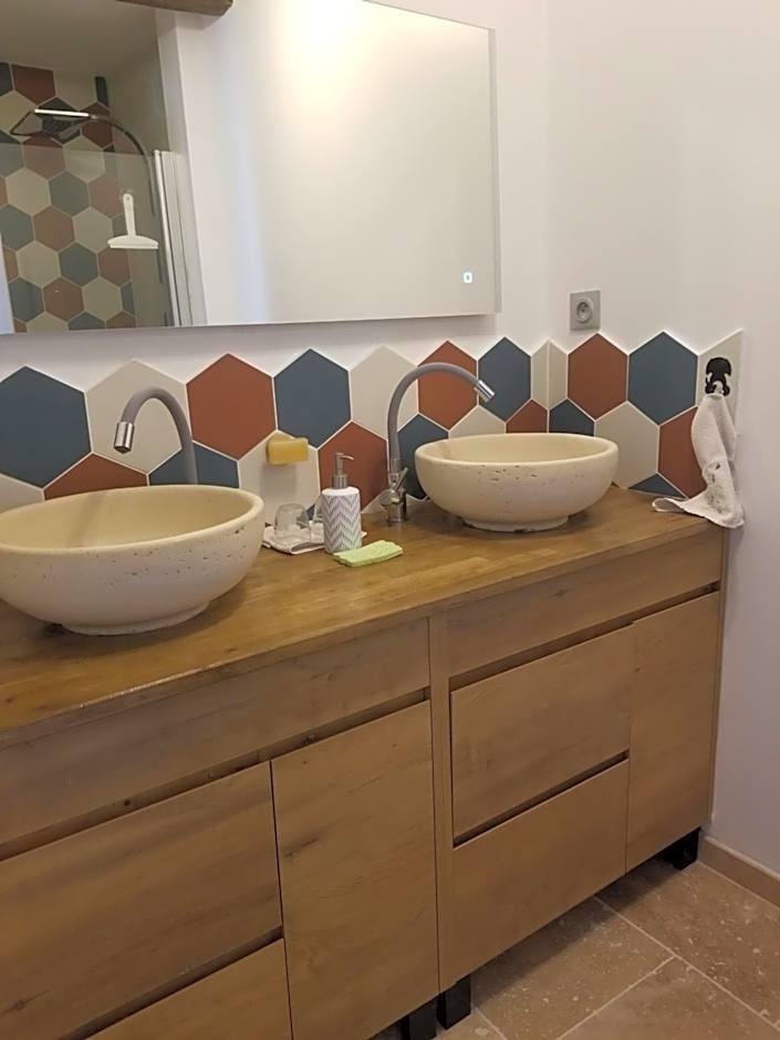 Chambre d'hôtes Chez Léon pour 1 à 4 personnes