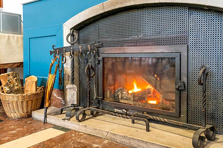 Hotel Alcazar Irun - Centro Ciudad