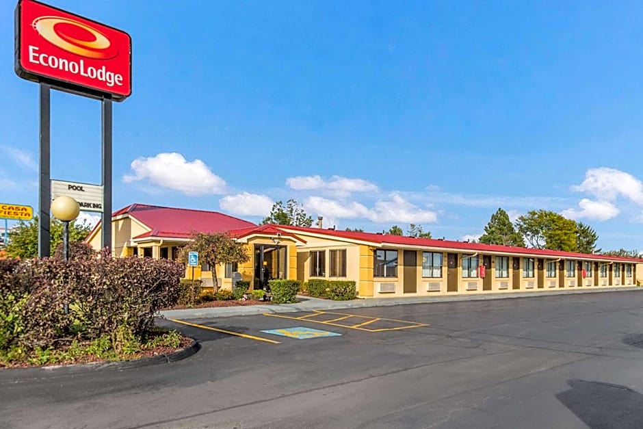 Econo Lodge Norwalk