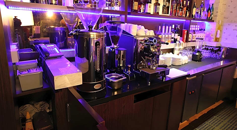 Sotis Hotel Falatehan