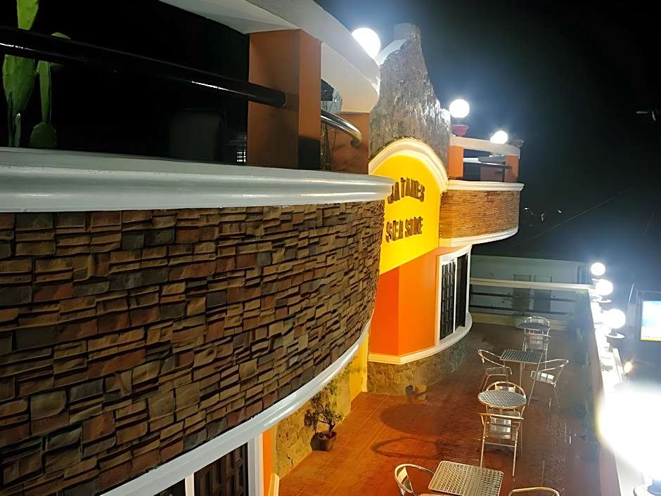 Batanes Seaside Lodge & Restaurant