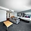 Mercure Newcastle Airport
