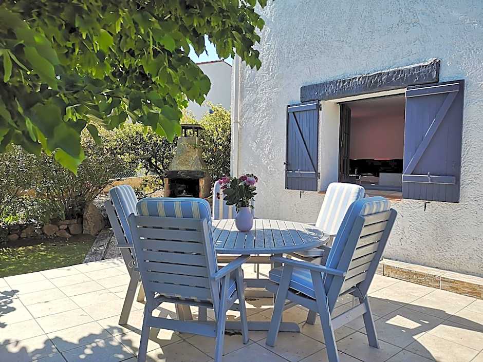 Chambres d'Hôtes Le Mas du Bijou Bleu