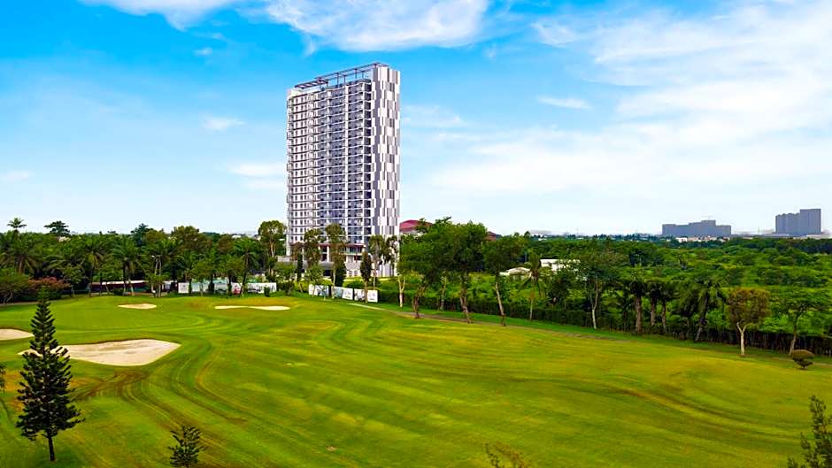 Kawana Golf Residence