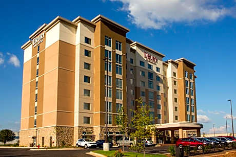 Drury Inn & Suites Huntsville Space & Rocket Center