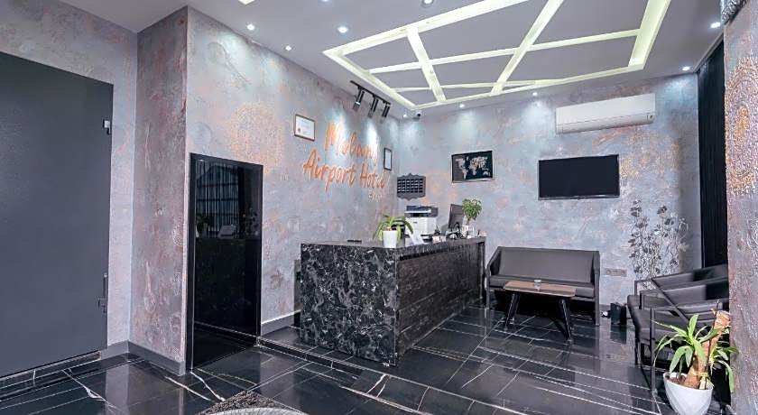 Melanj Airport Hotel