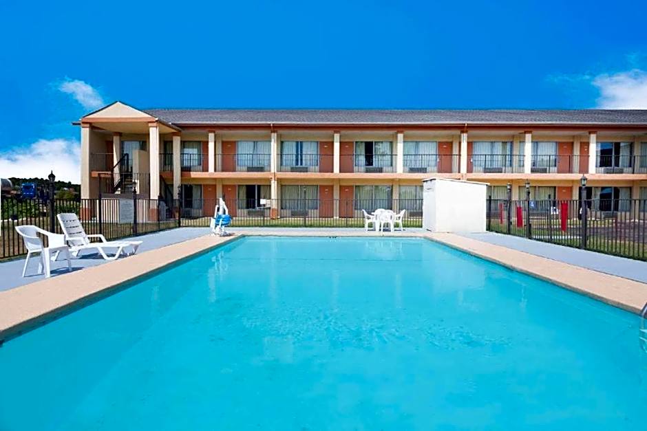 Arya Inn & Extended Stay