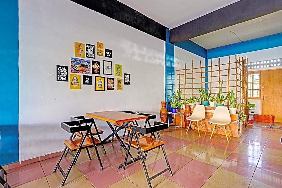 Collection O 91499 John Lebron House